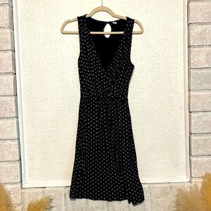 Old Navy, dark blue and white V-neck stretch dress size P/S